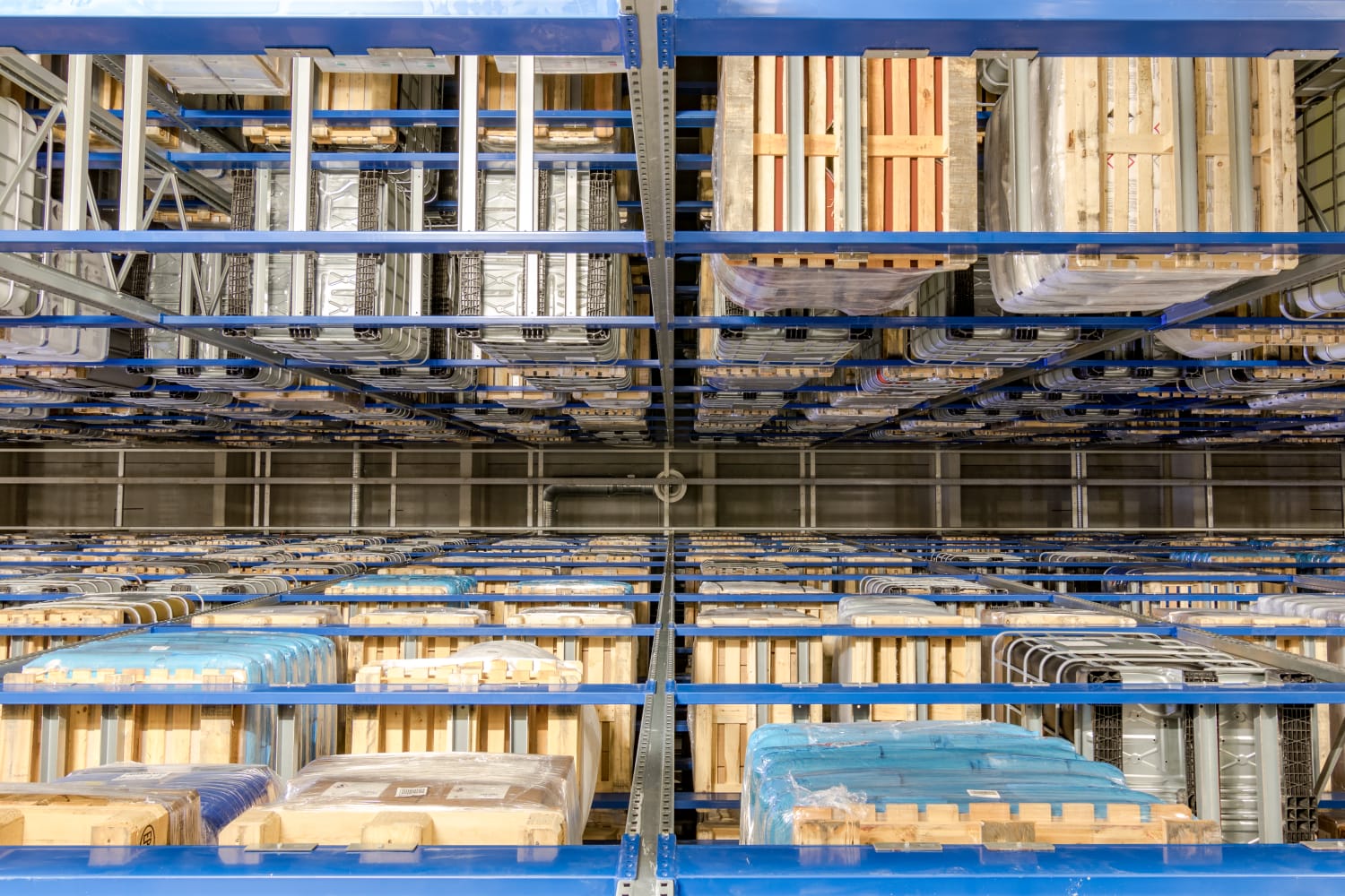 Häffner GmbH & Co. KG. Über 3.000 chemische Produkte!